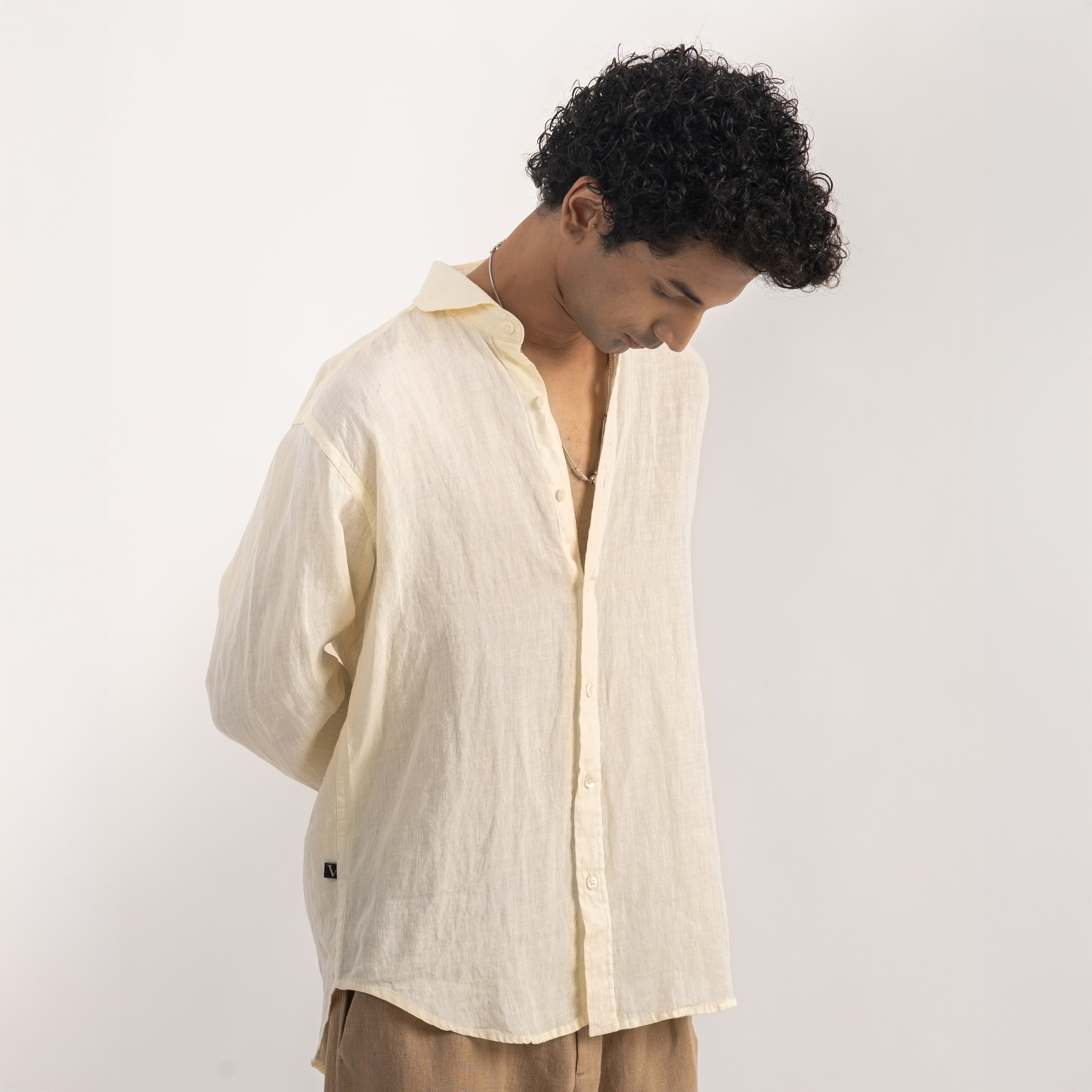 PREMIUM 100% LINEN SHIRT – JAUNE PÂLE (LIGHT YELLOW)